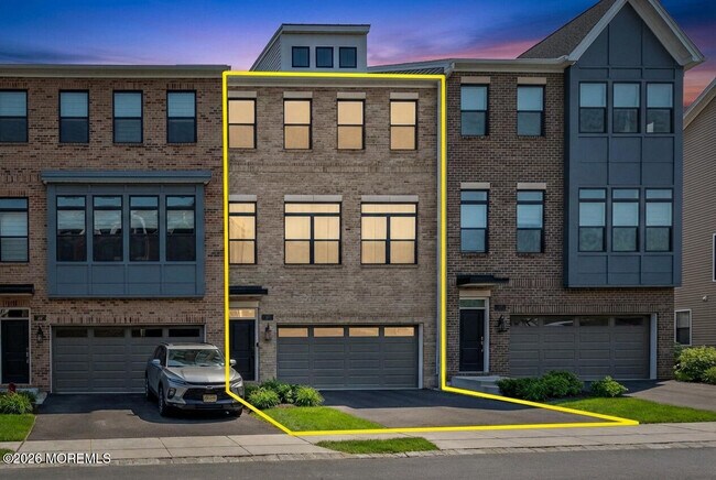 property at 23 Valiant Ct