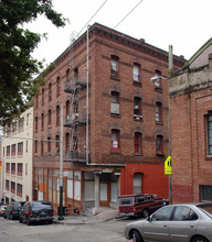 937-949 Clay St in San Francisco, CA - Foto de edificio - Building Photo