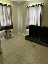 141 SE Serenata Ct in Port St. Lucie, FL - Building Photo - Building Photo