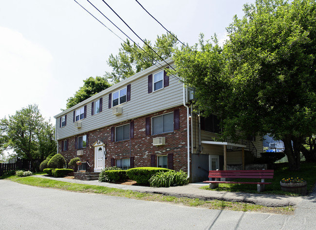 3 Laurent Rd in Salem, MA - Foto de edificio - Building Photo