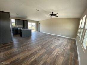 1415 NE 18th St in Cape Coral, FL - Building Photo - Building Photo