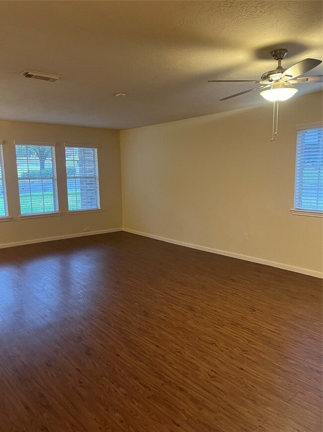 property at 302 Inverness Dr