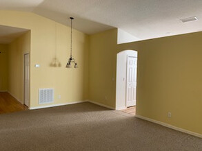879 Greenleaf Cir in Vero Beach, FL - Building Photo - Building Photo