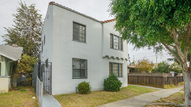 1623 W 39th Pl in Los Angeles, CA - Building Photo - Building Photo