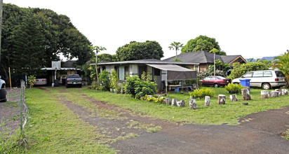 221 Kilani Ave in Wahiawa, HI - Building Photo - Building Photo