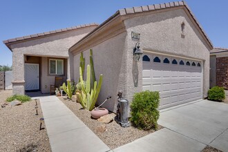 2490 Evening Twilight Ave in Henderson, NV - Building Photo - Building Photo