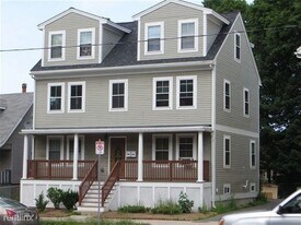 76 Seaver St in Boston, MA - Building Photo