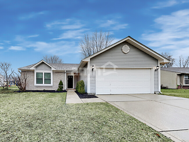 property at 528 Woodfield Cir