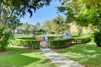 127 Yacht Club Way-Unit -112 in Hypoluxo, FL - Building Photo - Building Photo