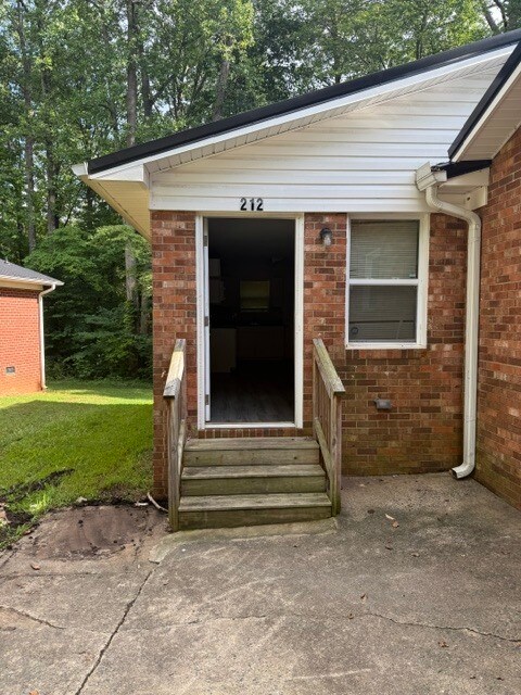 property at 212 Flynt St