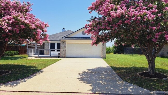 804 Moon Glow Dr in Leander, TX - Building Photo - Building Photo