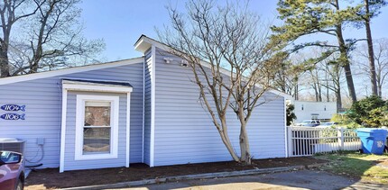 1104 Parks Ave, Unit 1104 in Virginia Beach, VA - Building Photo - Building Photo