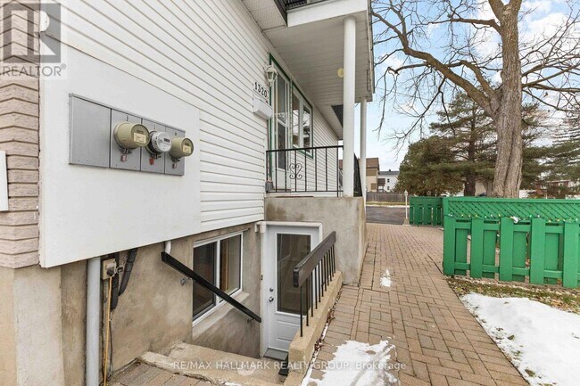 1320 St. Jean St in Ottawa, ON - Building Photo - Building Photo