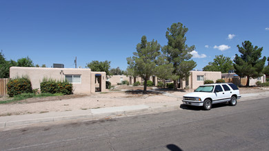 3532-3534 Vail Ave SE in Albuquerque, NM - Building Photo - Building Photo