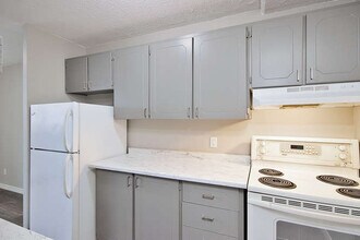 1105 Jalna Blvd in London, ON - Building Photo - Building Photo