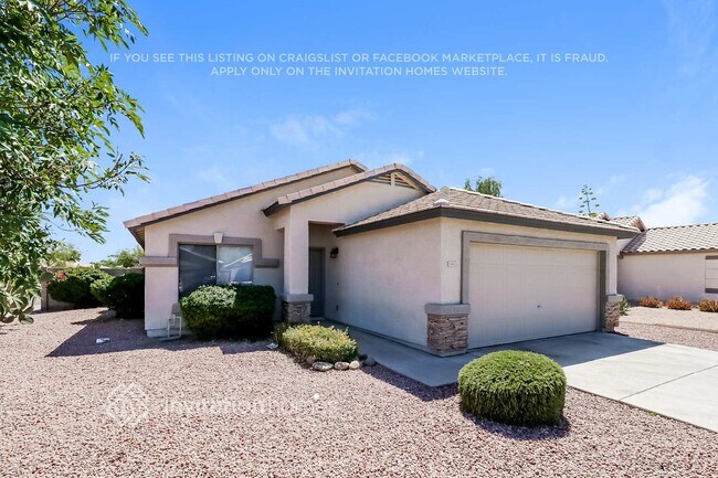 15901 W Elm St in Surprise, AZ - Foto de edificio - Building Photo