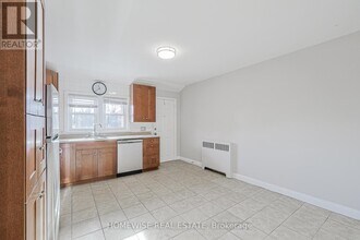 61 Aberdeen St in Oshawa, ON - Building Photo - Building Photo