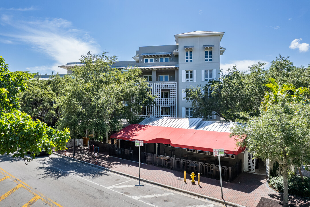 Grove Garden in Miami, FL - Foto de edificio