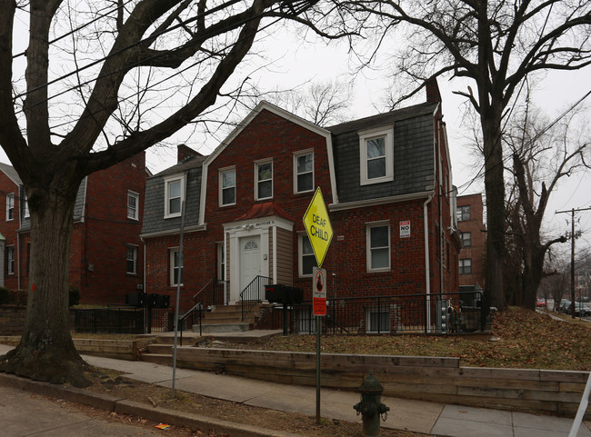 1401-1403 Whittier St NW in Washington, DC - Foto de edificio - Building Photo