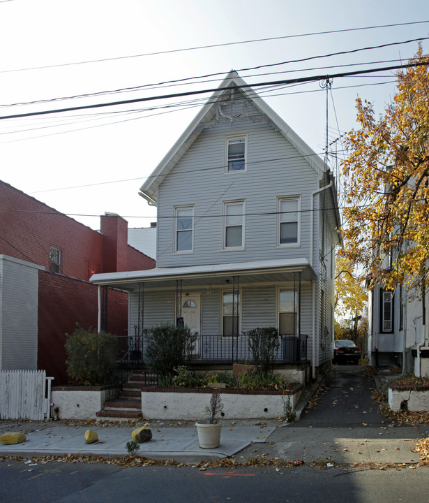 156 S Fulton Ave in Auburn, NY - Building Photo