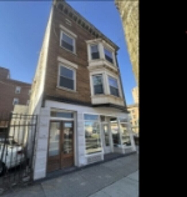 property at 262 Washington Ave