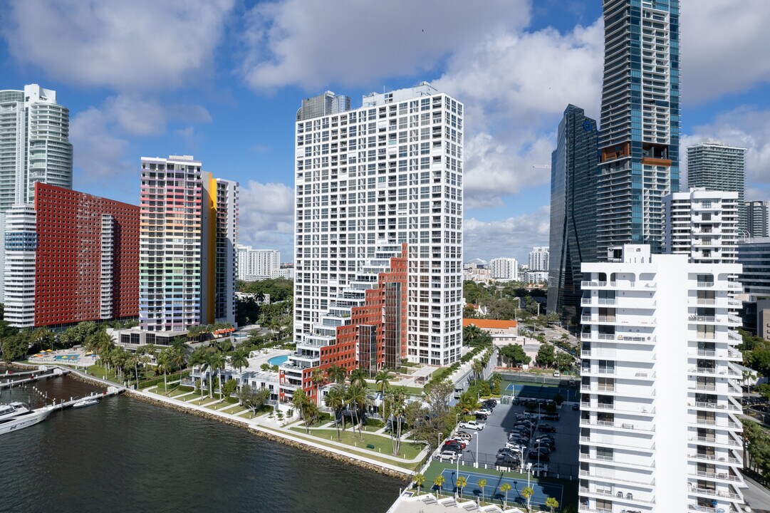 The Palace on Brickell Condo in Miami, FL - Building Photo