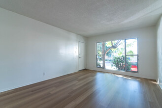 1460 Federal Ave in Los Angeles, CA - Building Photo - Building Photo