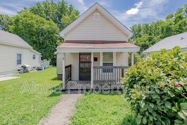 115 4th St in Fountain Inn, SC - Building Photo - Building Photo