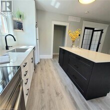65 Betzner Ave N in Kitchener, ON - Building Photo - Building Photo