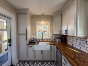 224 N M St in Pensacola, FL - Building Photo - Building Photo