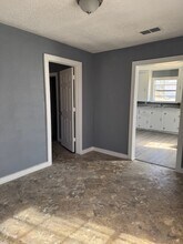 2001 N Grand Ave in Tyler, TX - Building Photo - Building Photo