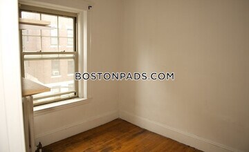 1315 Commonwealth Ave in Boston, MA - Building Photo - Building Photo