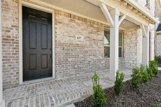 637 4th St in Argyle, TX - Building Photo - Building Photo