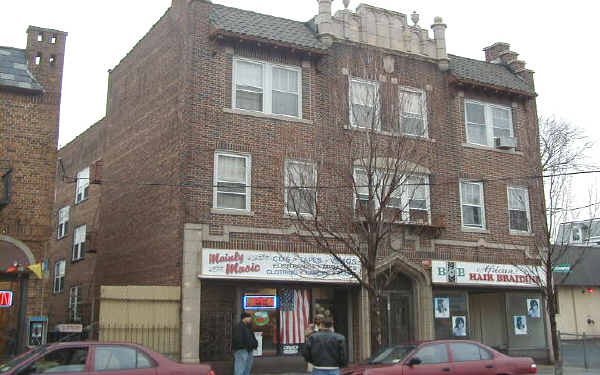 85 Anderson St in Hackensack, NJ - Foto de edificio - Building Photo
