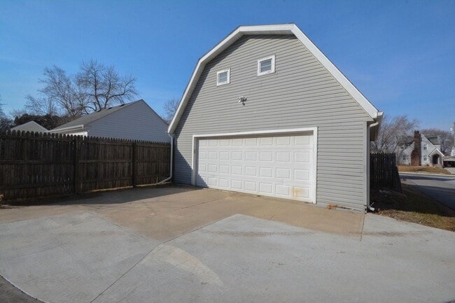 308 15th Ave SW in Rochester, MN - Building Photo - Building Photo
