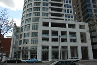 University Club Tower in Milwaukee, WI - Foto de edificio - Building Photo