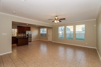 1315 Lucas St in Pearland, TX - Building Photo - Building Photo