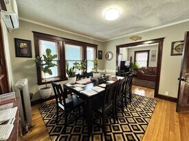 77 Fairfax St in Somerville, MA - Building Photo