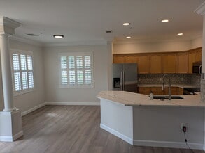 9390 W Chatfield Pl, Unit 107 in Littleton, CO - Building Photo - Building Photo