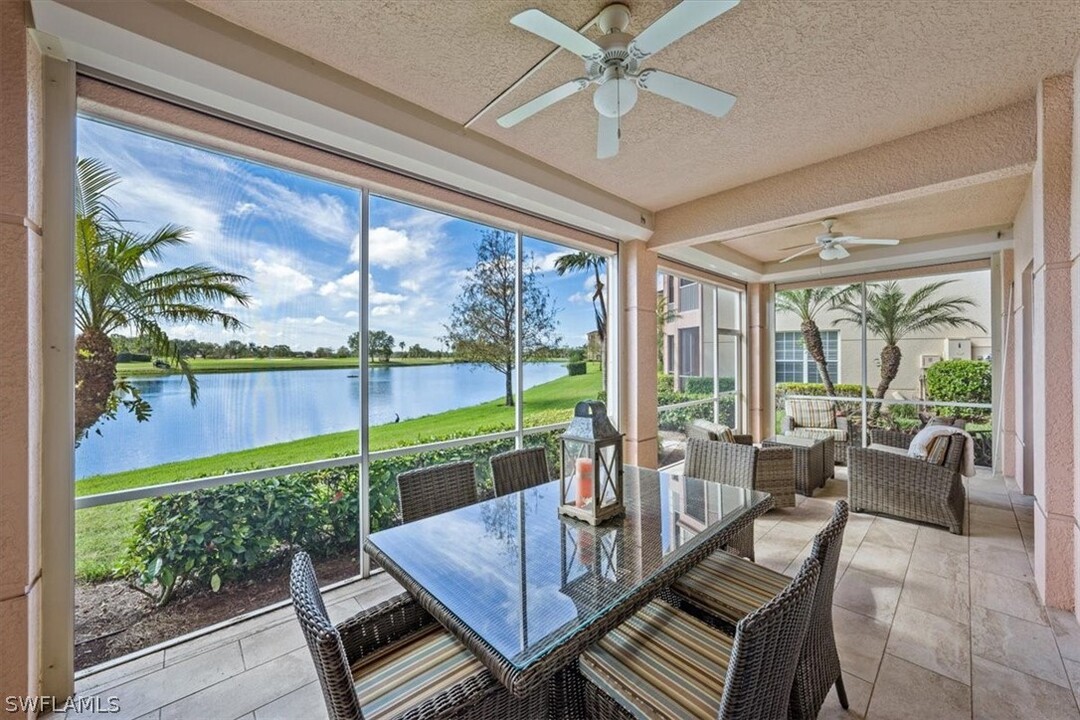 580 Avellino Isles Cir in Naples, FL - Building Photo