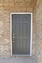 9646 Caney Trails Rd in Cut And Shoot, TX - Building Photo - Building Photo