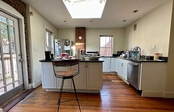 151 Highland St, Unit 2 in Boston, MA - Building Photo - Building Photo