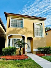 16257 Emerald Cove Rd in Weston, FL - Building Photo - Building Photo