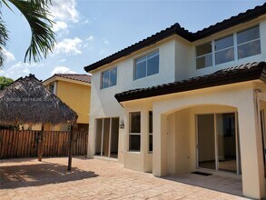 13952 SW 153rd Terrace in Miami, FL - Building Photo - Building Photo