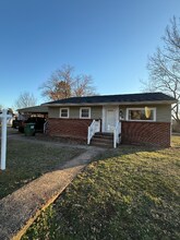 4501 Greenfield Dr in Fredericksburg, VA - Building Photo - Building Photo