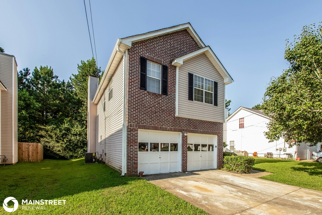 6673 Shapiro Ct in Stone Mountain, GA - Building Photo