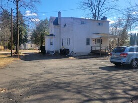 750 W Orvilla Rd, Unit A in Hatfield, PA - Building Photo