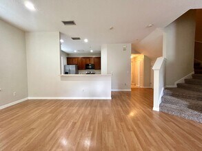 10849 Spider Lily Dr in Orlando, FL - Building Photo - Building Photo