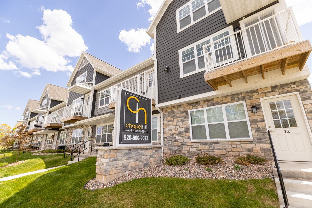 Chapel Hill Apartments in Green Bay, WI - Building Photo