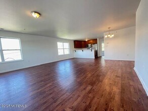 304-306 Main St-Unit -203 in Keansburg, NJ - Building Photo - Building Photo